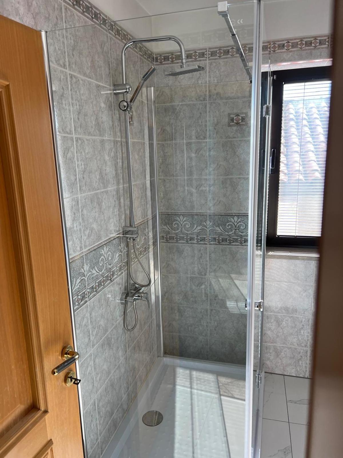 Apartma Mimi Dekani Ngoại thất bức ảnh